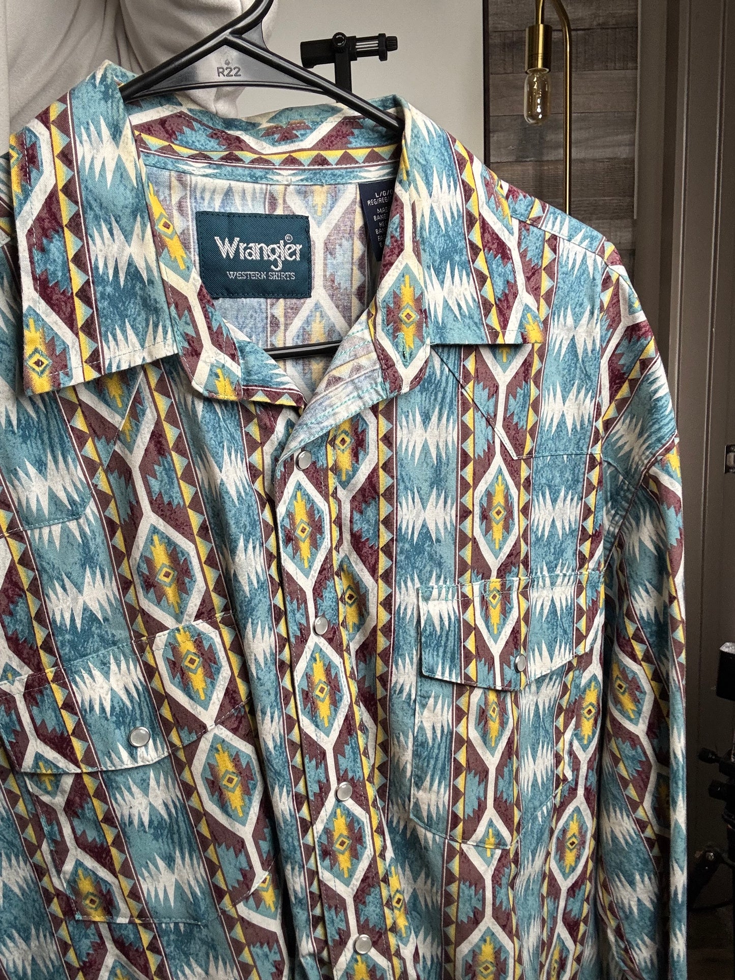 Wrangler Men's Checotah Long Sleeve Pearl Snap, Dusty Blue Diamond - Size: LARGE