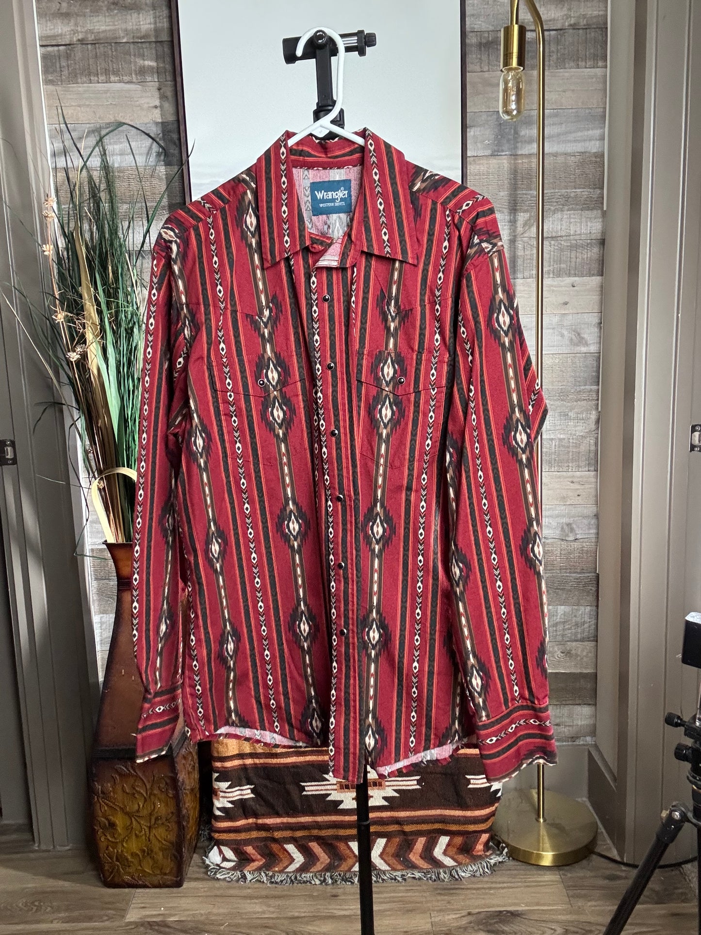 Wrangler Checotah Men's Southwestern Print Long Sleeve - Maroon, Size: LARGE