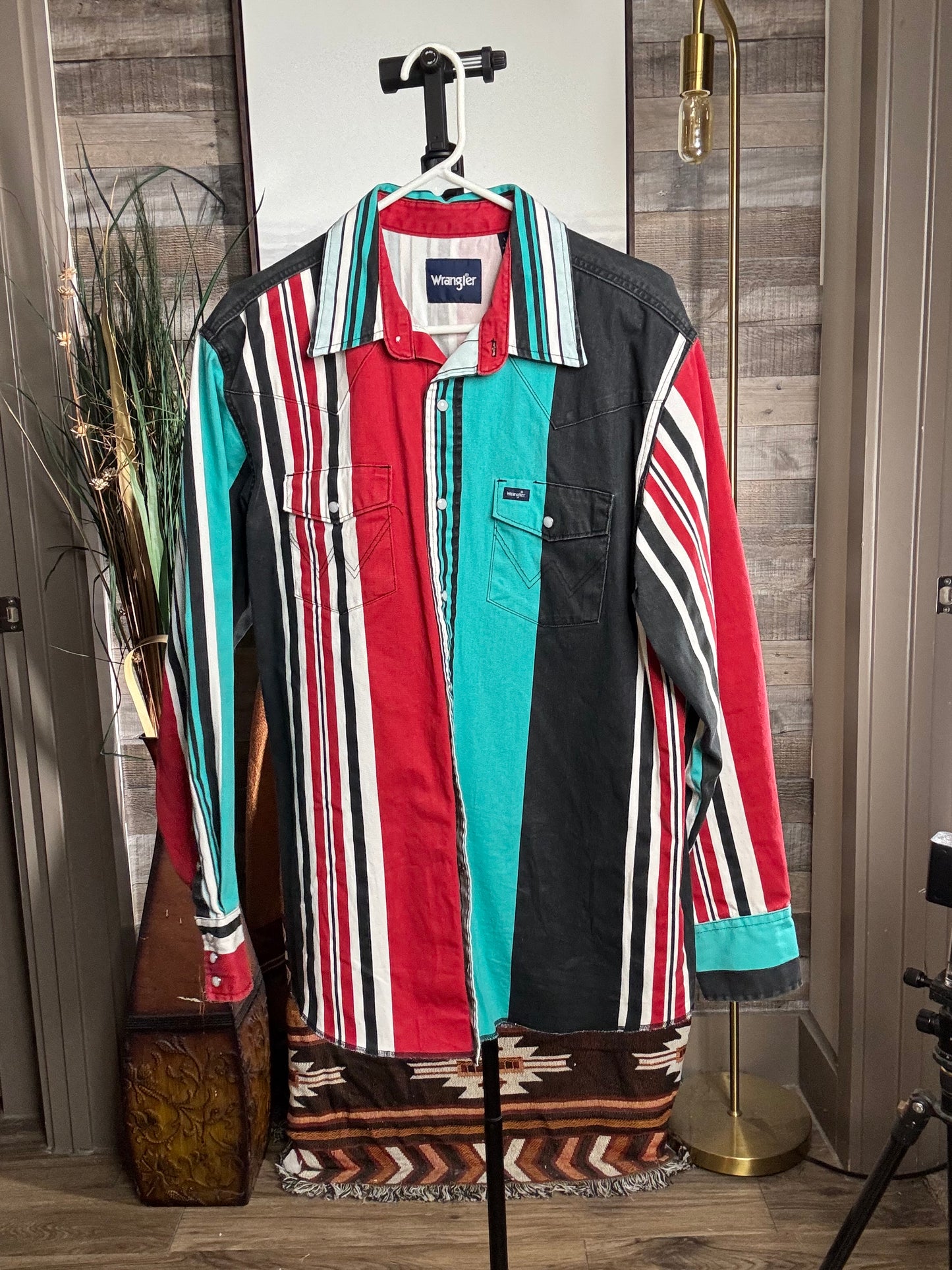 Vintage Inspired Wrangler Brushpopper Shirt, Primary Red - Size: LARGE