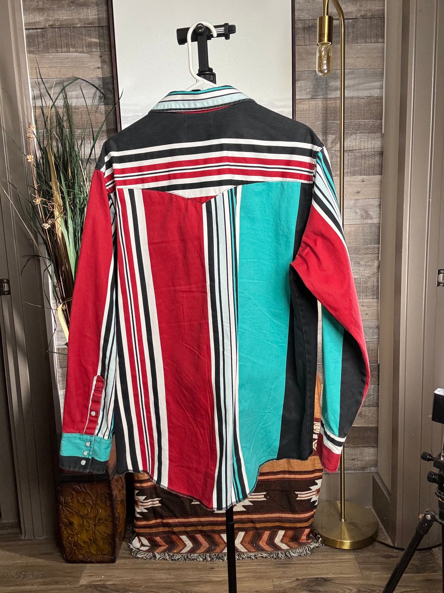 Vintage Inspired Wrangler Brushpopper Shirt, Primary Red - Size: LARGE