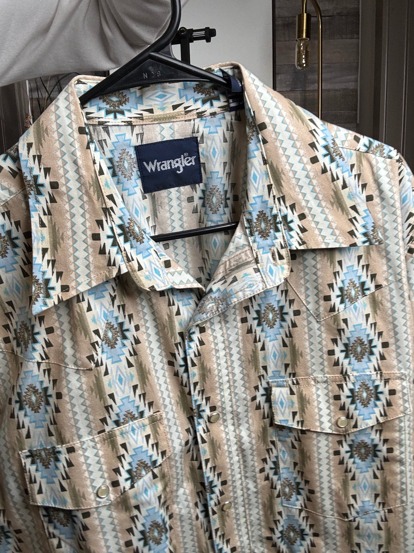 Wrangler Checotah Shirt Aztec Print Pearl Snap, Cream/Olive, Size: LARGE