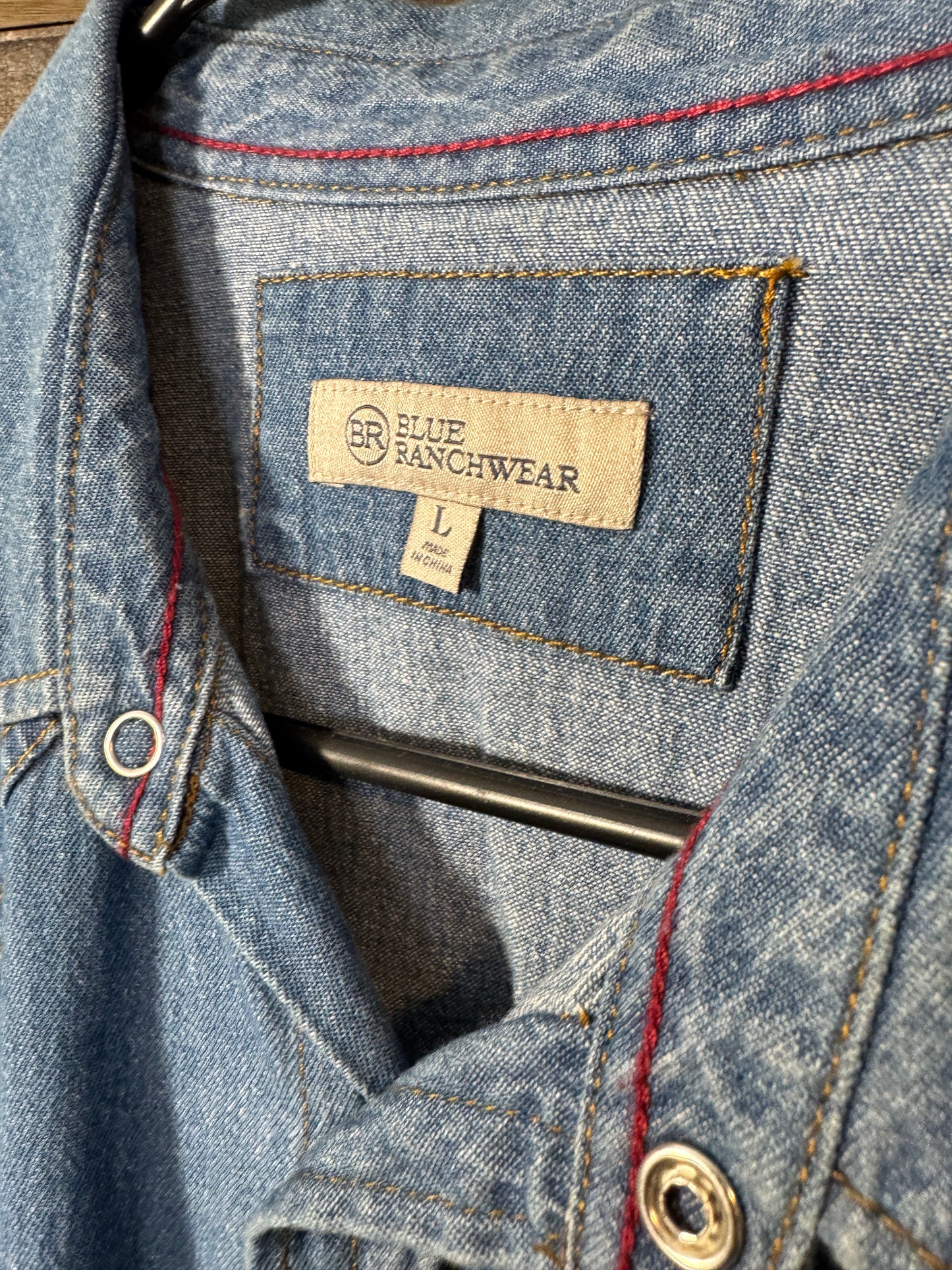 Blue Ranchwear Denim Pearl snap LARGE