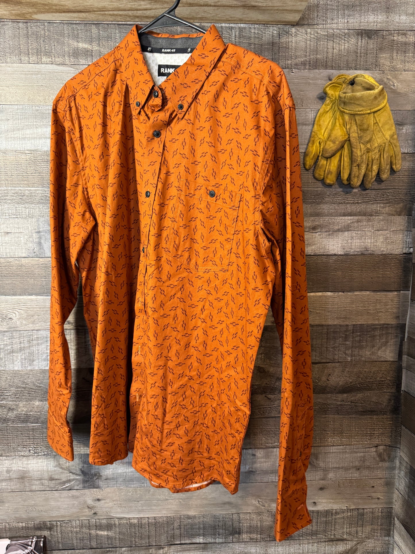 Rank 45 Button down LARGE