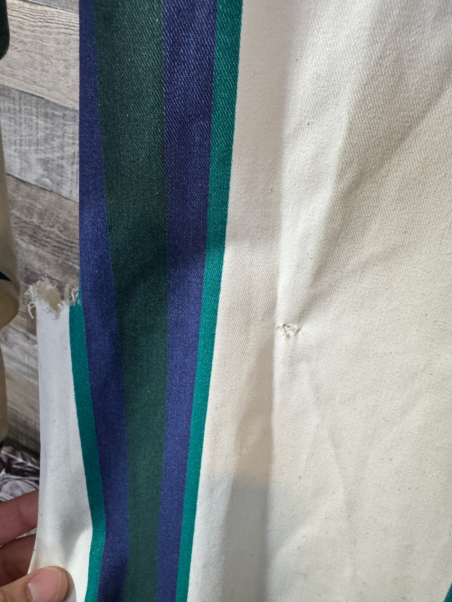 90-93 WHITE/GRN #MB4221A (MEDIUM)